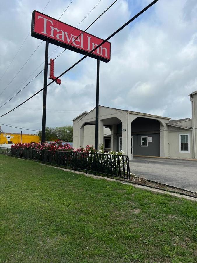 Travel Inn Lackland Sea World San Antonio Exterior photo
