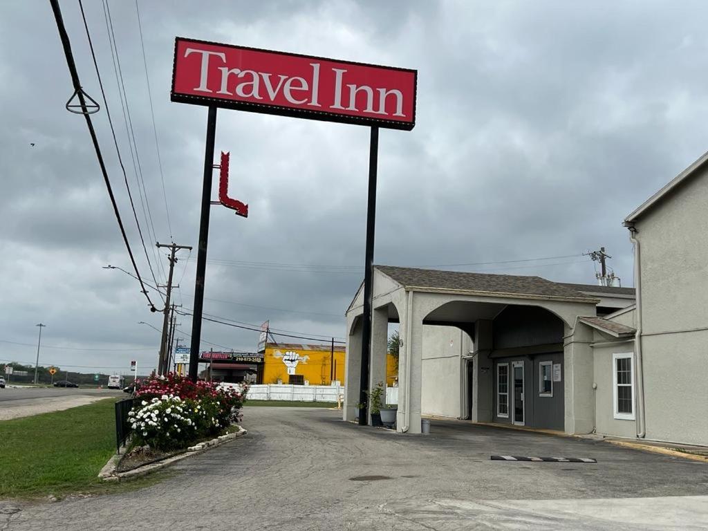 Travel Inn Lackland Sea World San Antonio Exterior photo